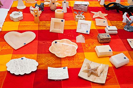 Enedina-Dekorationsartikel aus Onyx und Marmor